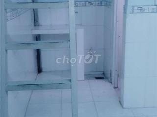 Phòng trọ ở đường Trần Thủ Độ, Q.Tân Phú, HCM