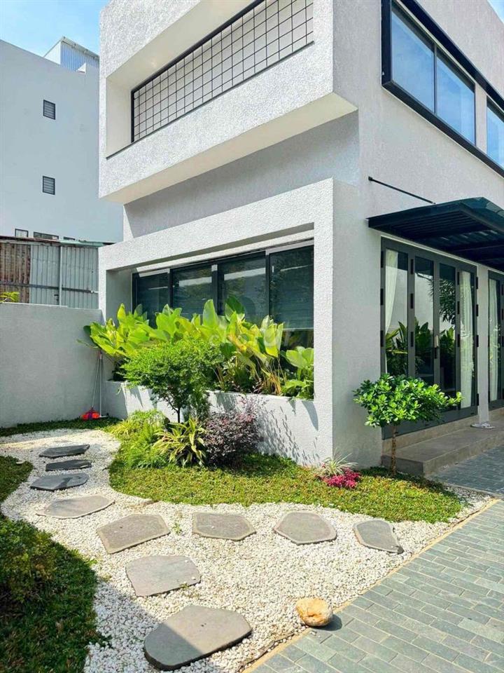 NCC - CHO THUÊ VILLA SÂN VƯỜN 3 PHÒNG NGỦ SƠN TRÀ