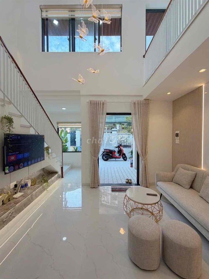 NHÀ XINH GIỮA LÒNG HẢI CHÂU- NHÀ GÁC LỬNG 3 MẶT THOÁNG NỞ HẬU NHỈNH 4T