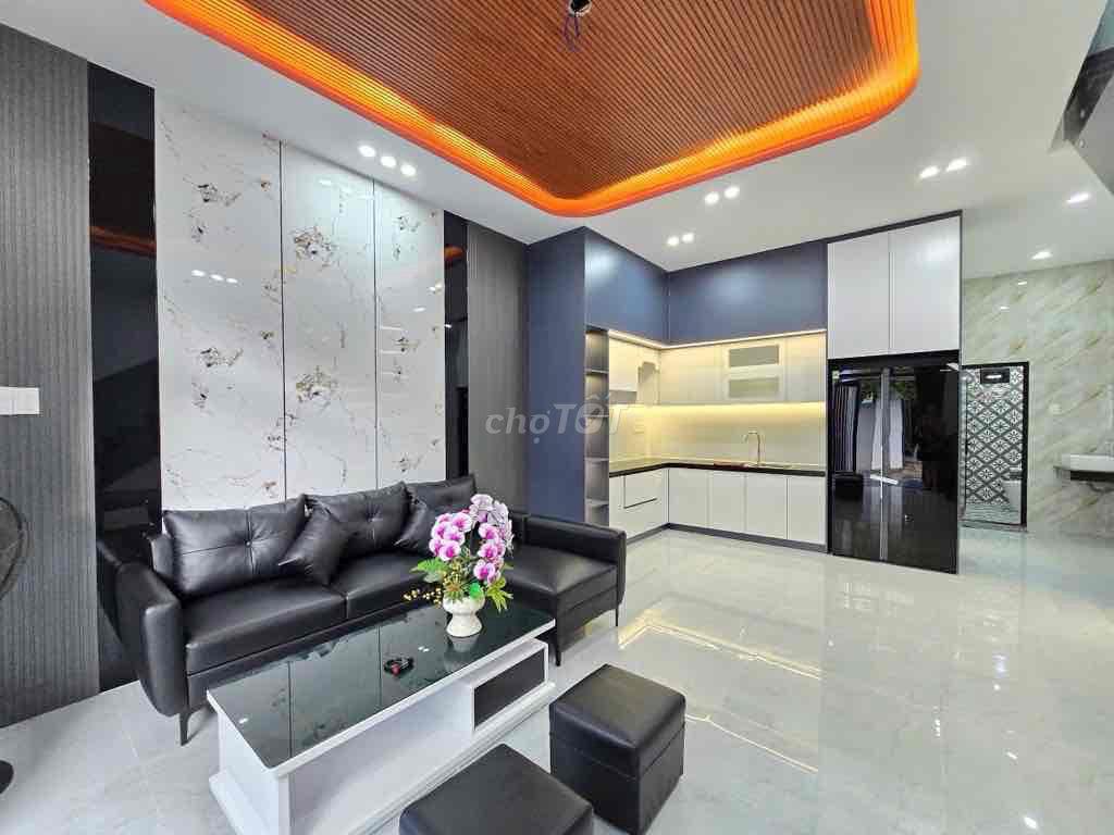 🔥🔥 SIÊU PHẨM 2 TẦNG 2 MÊ – FULL NỘI THẤT CAO CẤP – NGAY CHỢ CẨM LỆ