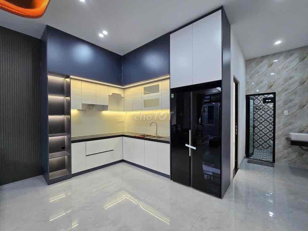 🔥🔥 SIÊU PHẨM 2 TẦNG 2 MÊ – FULL NỘI THẤT CAO CẤP – NGAY CHỢ CẨM LỆ