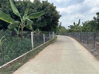Chính chủ bán lô đất trung tâm xã La Ngà 1040m2/ 550tr
