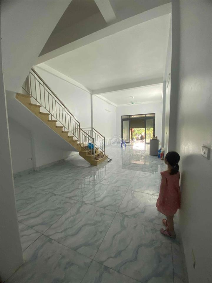 Cho thuê nhà mặt phố mới xây