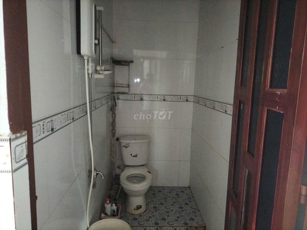 Nhà vườn nguyên căn tổng diện tích 400m2, diện tích nhà xây 150m2
