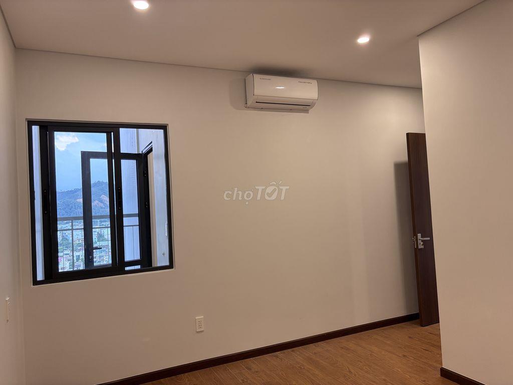 Chính chủ Cho thuê chung cư mới chưa ở 2Pn gần biển