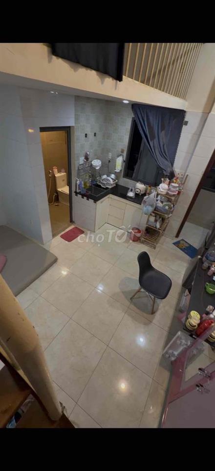 Cần 1 nữ ở ghép - Gần Tên Lửa