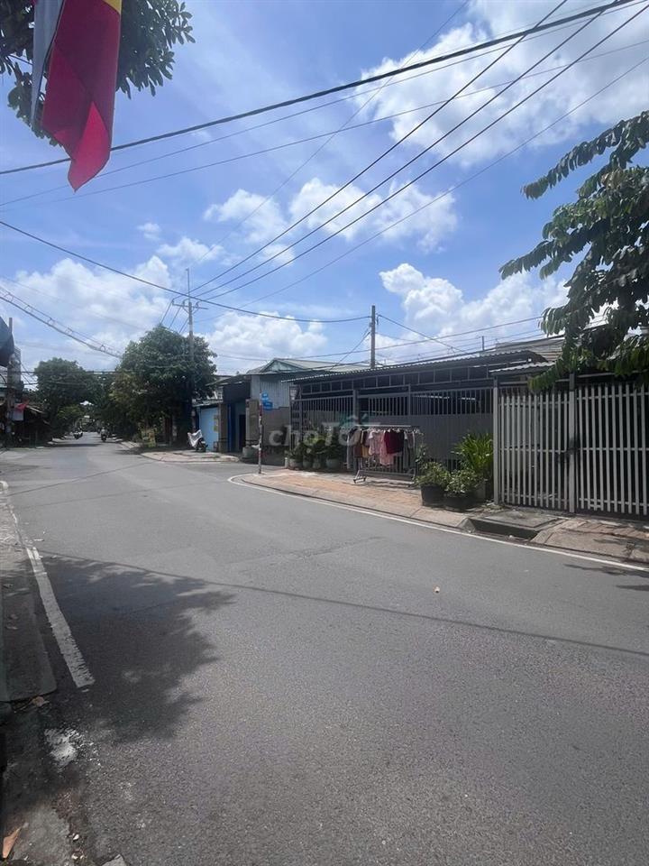 BÁN NHÀ 127M² – TÂN THỚI XUÂN, HÓC MÔN – 2 MẶT TIỀN