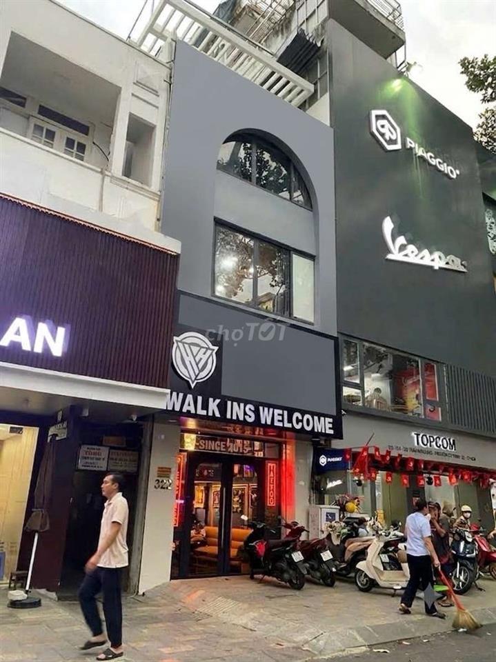 🔥 **MẶT TIỀN 4 TẦNG – GẦN NGÃ TƯ QUẬN 1**