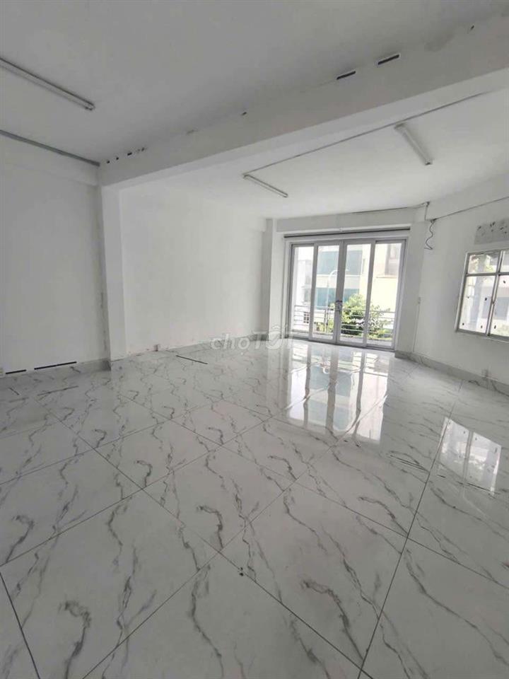 🔥 **MẶT TIỀN NGANG 7M – 4 TẦNG TRỐNG SUỐT QUẬN 1**