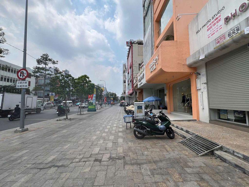 🔥 **MẶT TIỀN NGANG 7M – TRUNG TÂM P. BẾN THÀNH, QUẬN 1**