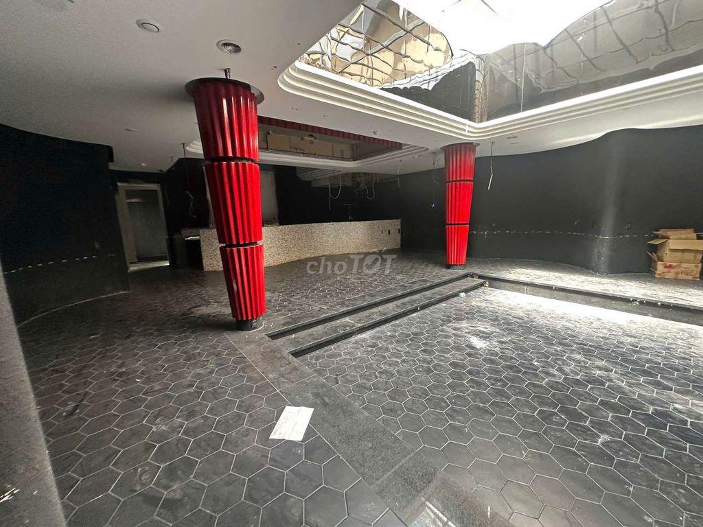 🔥 **MẶT TIỀN NGANG 11M – CÔ GIANG, QUẬN 1** 🔥