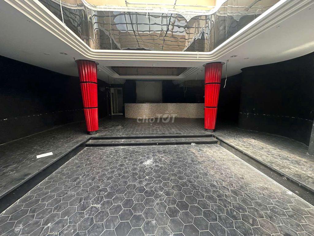 🔥 **MẶT TIỀN NGANG 11M – CÔ GIANG, QUẬN 1** 🔥