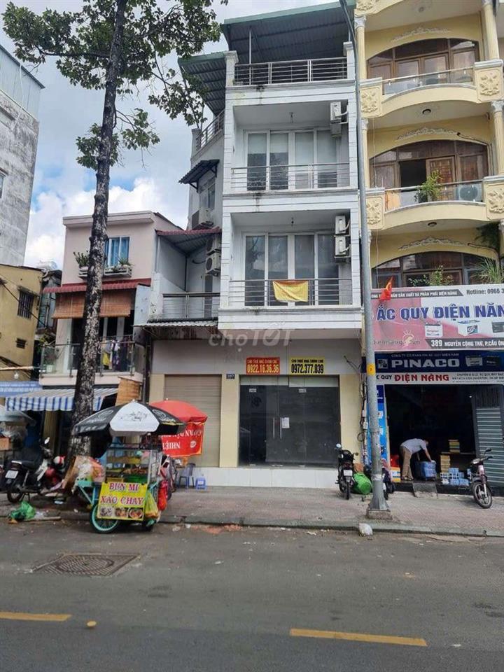 MẶT TIỀN 3 TẦNG TRỐNG SUỐT 60TR QUẬN 1