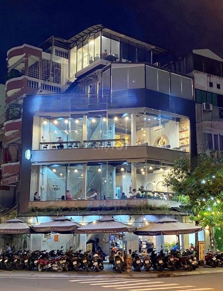 Cho thuê nhà GÓC 2MT  Cô Giang với Nguyễn Khắc Nhu