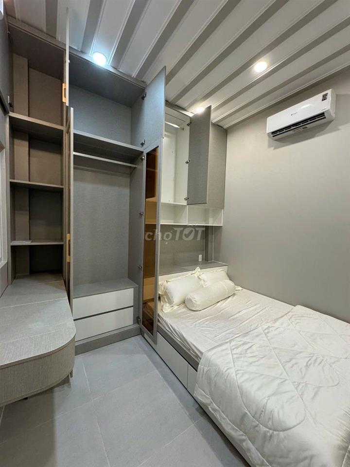 Bán nhà mới full nội thất có dòng tiền