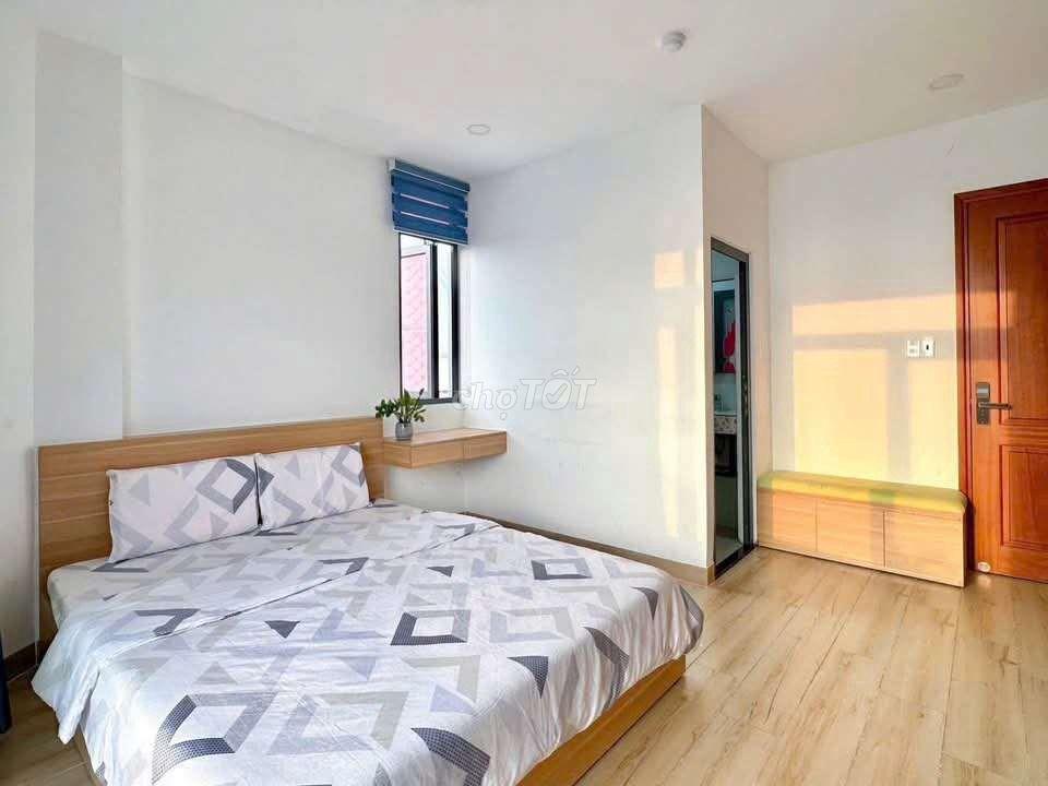 CĂN HỘ FULL NỘI THẤT VIEW NGẮN NHÌN THÀNH PHỐ NGAY TRƯỜNG CHINH