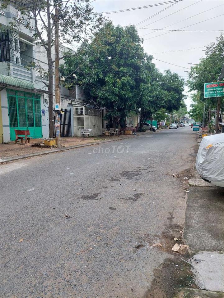 Bán nền trục chính KDC Hàng Bàng, P.Tân An, TPCT