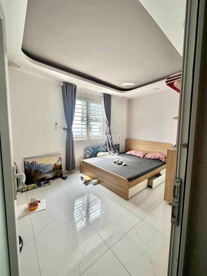 Phòng trọ hẻm 114 Lê Văn Duyệt Chợ Bà Chiểu sát Q1 full nt WC riêng