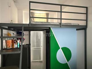 Em cần pass trọ thoáng mát có cửa sổ và ban công ạ do có cviec nên pas