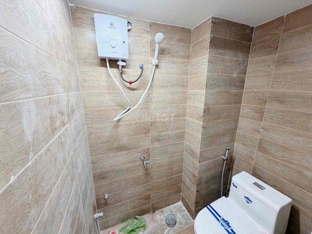 Cho Thuê Phòng Trọ Mới Xây Cửa Sổ Thoáng Cách TDTU 7p, Gần NTTU RMIT