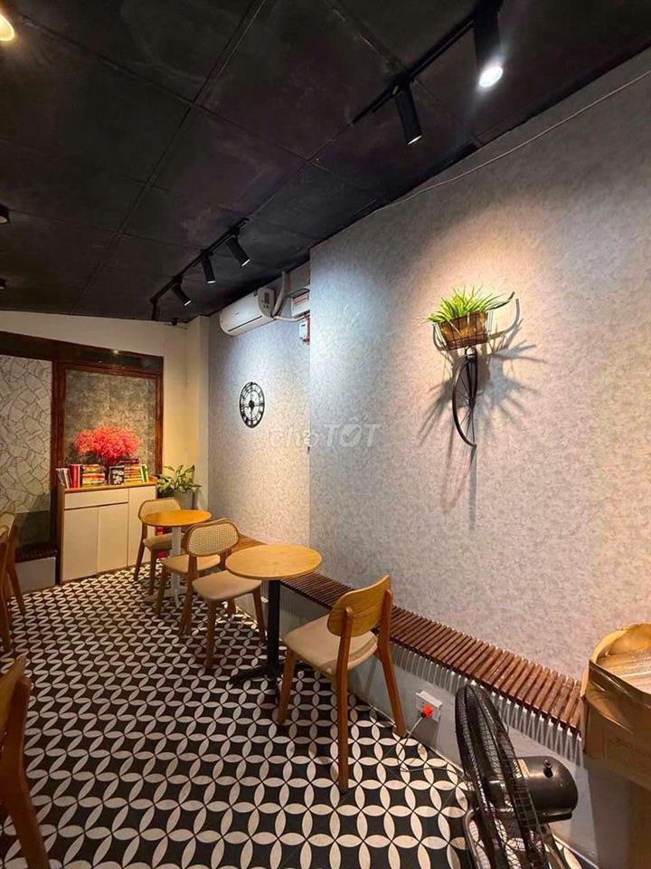 Chính chủ cho thuê nhà mặt phố Trần Nguyên Đán