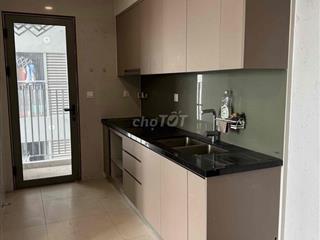 Cho thuê chung cư 2 PN nội thất cơ bản 3 máy lạnh