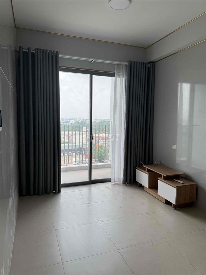 Cho thuê chung cư 2 PN nội thất cơ bản 3 máy lạnh