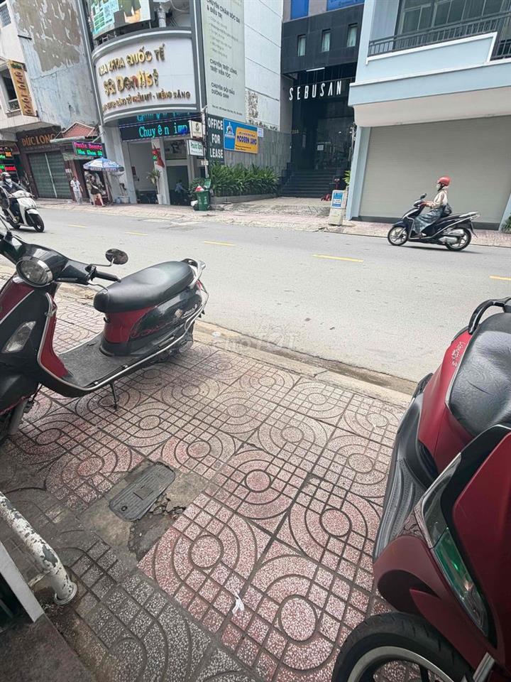 Cần cho thuê mt phía trước từ 13g đến tối giá rẻ