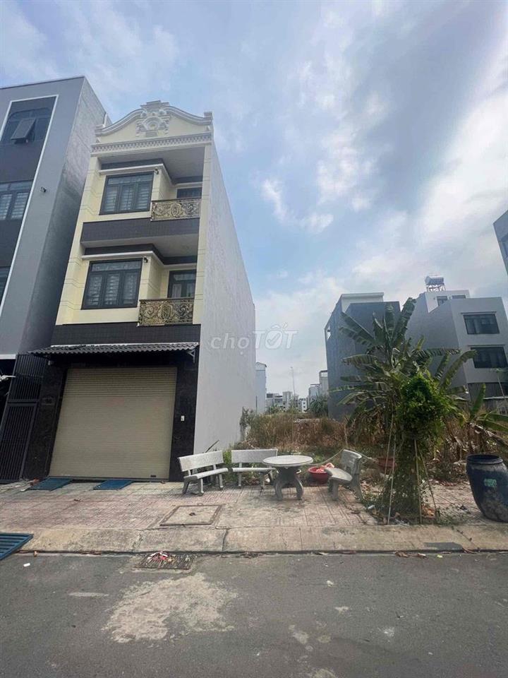 Chính chủ bán đất mặt tiền KDC Phú Hồng Thịnh 10