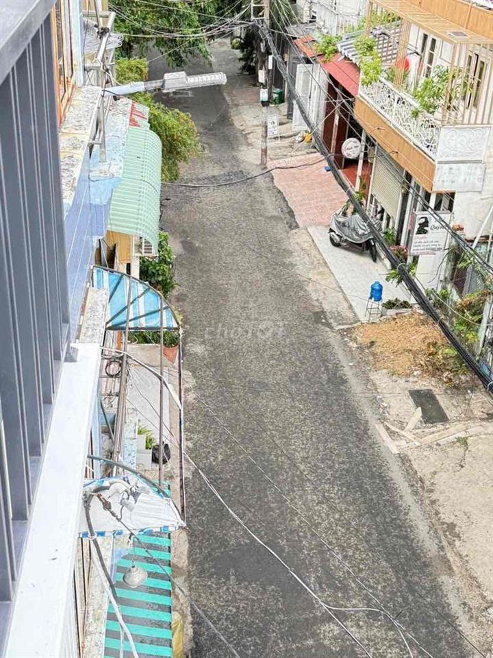 Chỉnh chủ bán nhà 4 tầng Phan Văn Trị, hẻm 7m thông, nhỉnh 6tỷ