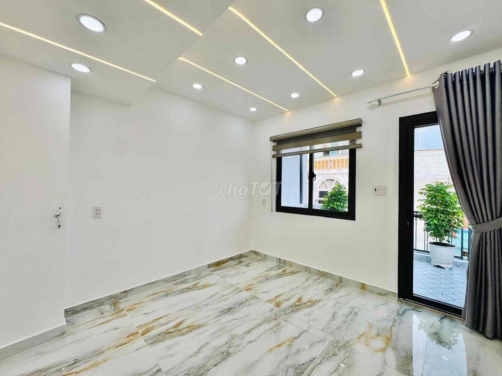 Chính chủ cho thuê nhà nguyên căn, 4 tầng, hẻm 8m thông Pham Văn Trị