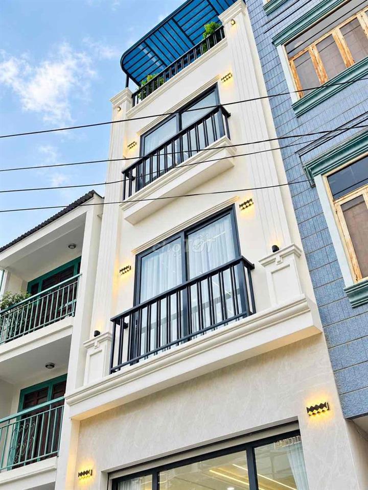 Chính chủ cho thuê nhà nguyên căn, 4 tầng, hẻm 8m thông Pham Văn Trị