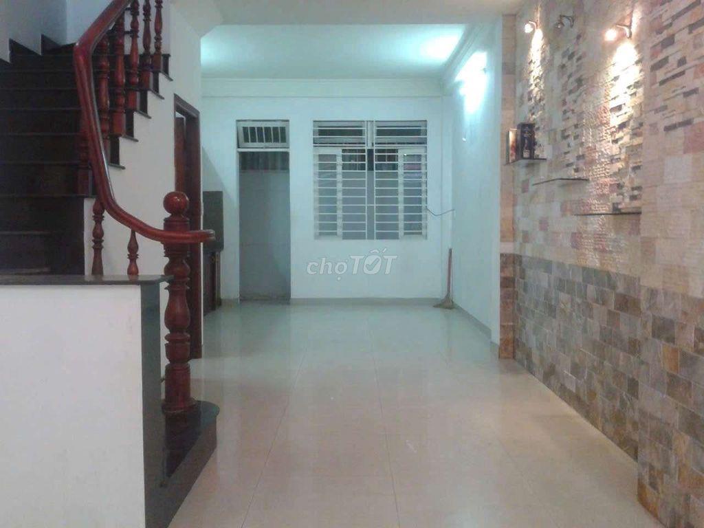 Cho thuê nhà chính chủ Nguyên căn 4pn 3wc hẻm nhựa xe hơi 5m 