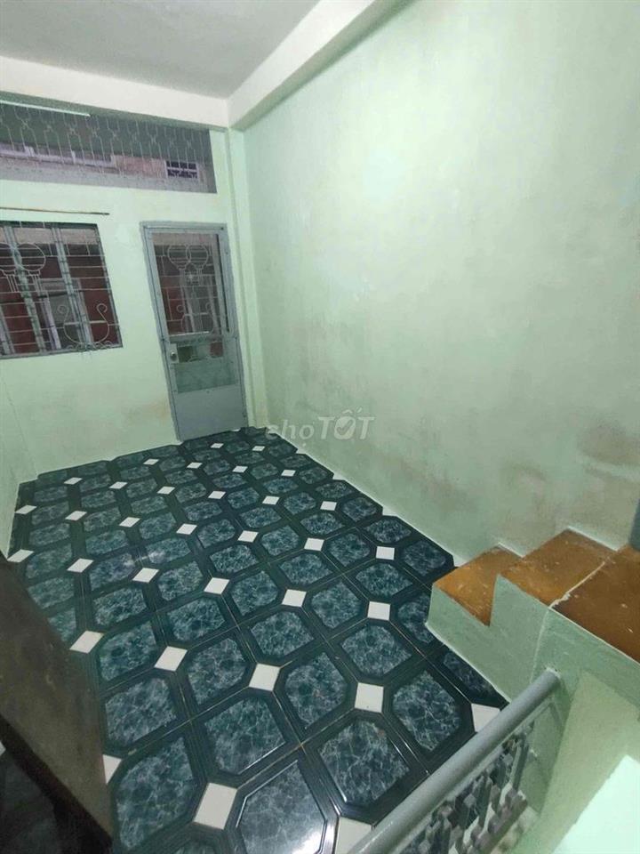 Cho thuê nhà nguyên căn 175/1 Dương Tử Giang, Quận 11