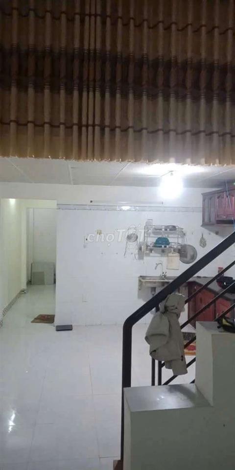 BÁN ĐẤT TẶNG NHÀ CẤP 4 SHR 65m2
