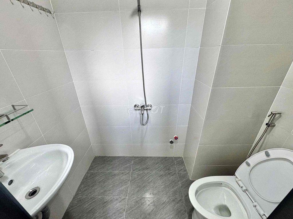 CHÍNH CHỦ RA NHÀ MỚI - 20P STUDIO