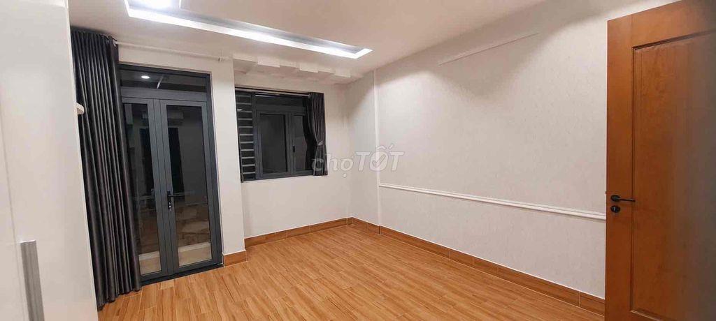 Phòng trọ Phú Nhuận 3-4 người ở