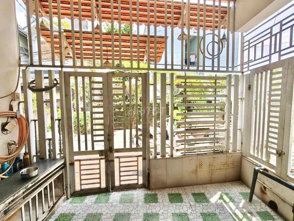 SIEU phẩm 3 tầng DT 80M ( 4 x 20 ) ôtô đỗ cửa đường trương văn thành p