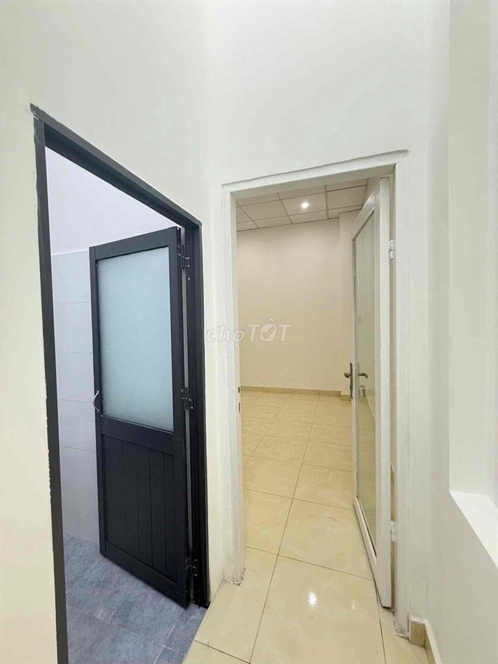SIEU Phẩm bán đất tặng nhà 2 tầng DT 54M ( 3,10 x 18 ) đường lê văn vi