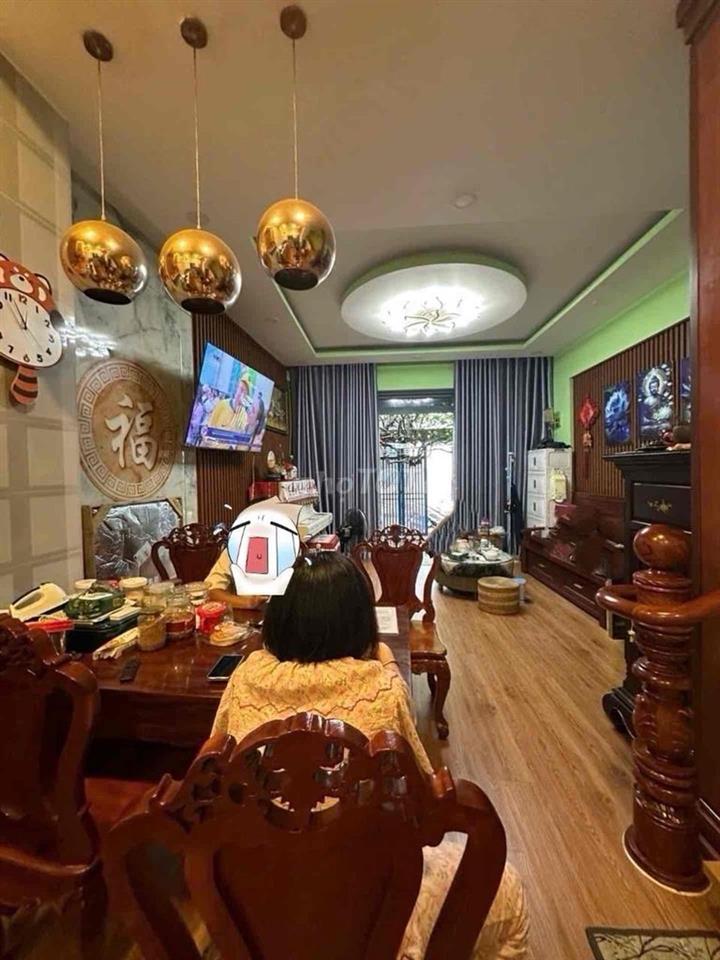 SIEU phẩm căn góc 3 tầng khu phân lô đường đình phòng phú , Phường Tăn