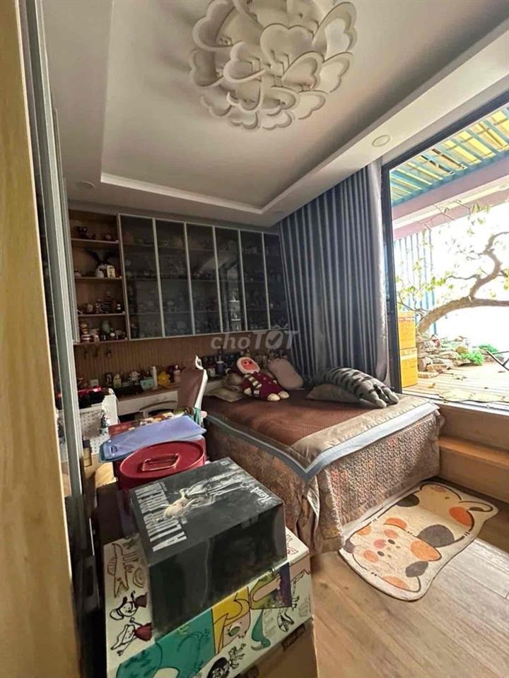 SIEU phẩm căn góc 3 tầng khu phân lô đường đình phòng phú , Phường Tăn