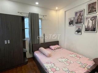 CHO THUÊ NHÀ 2 MẶT TIỀN : Hồ Hảo Hớn, Phường Cầu Ông Lãnh, Quận 1.
