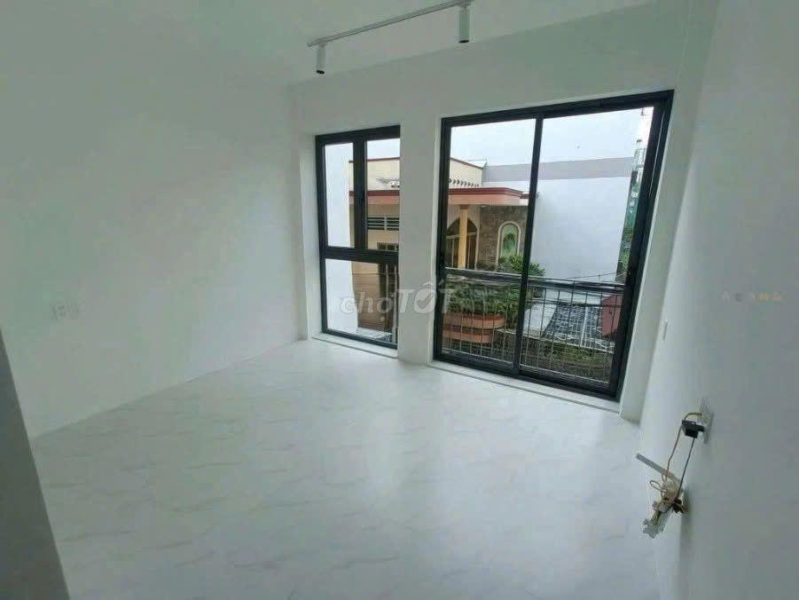 CHO THUÊ NHÀ : Phó Đức Chính, Phường 1, Quận Bình Thạnh.