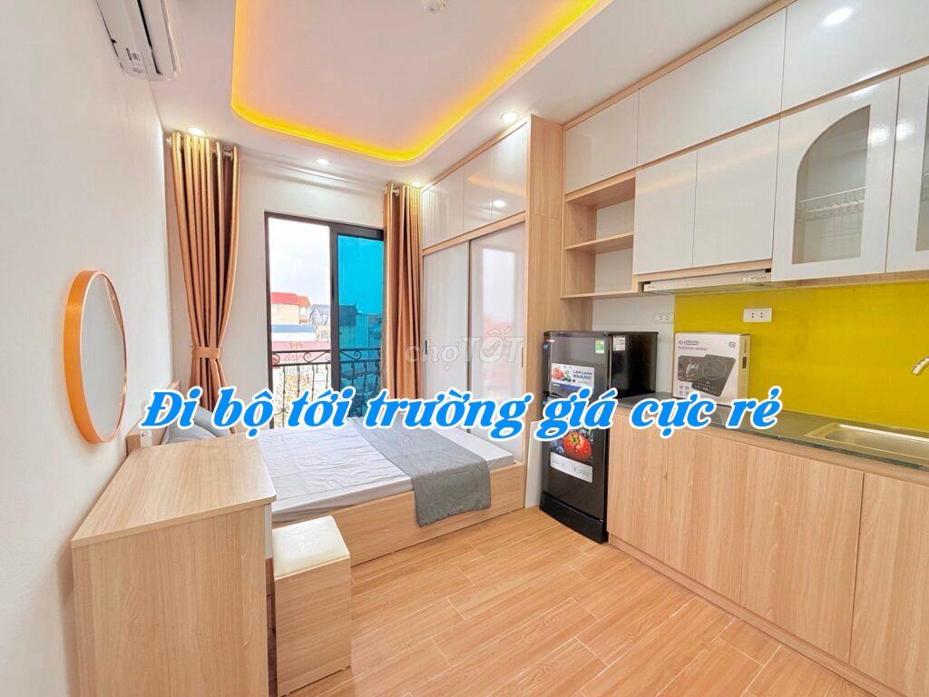 Sát cạnh đại học công nghiệp, có thể đi bộ tới trường