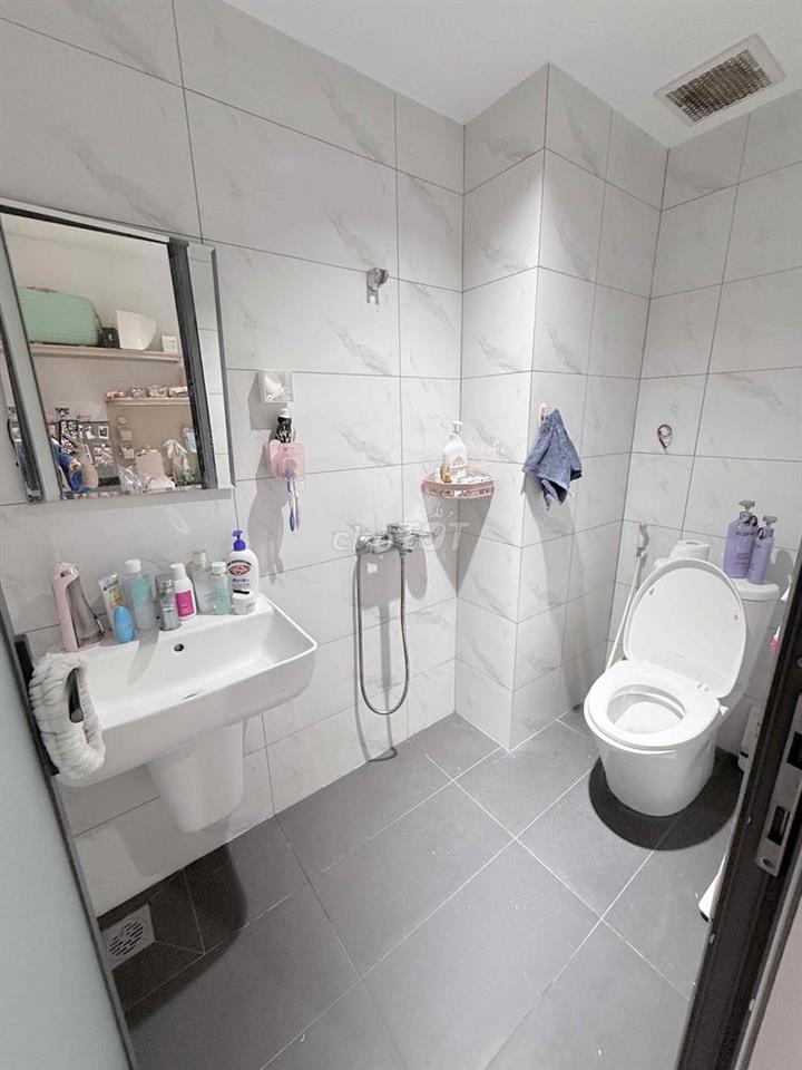Studio xinh xắn Q2 nhiều ánh sáng