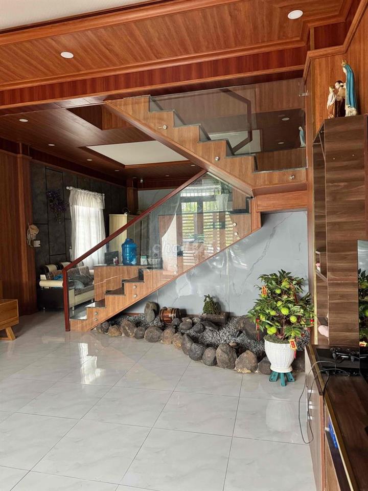 Chỉnh chủ cần bán căn nhà tại trung tâm phường tân triều