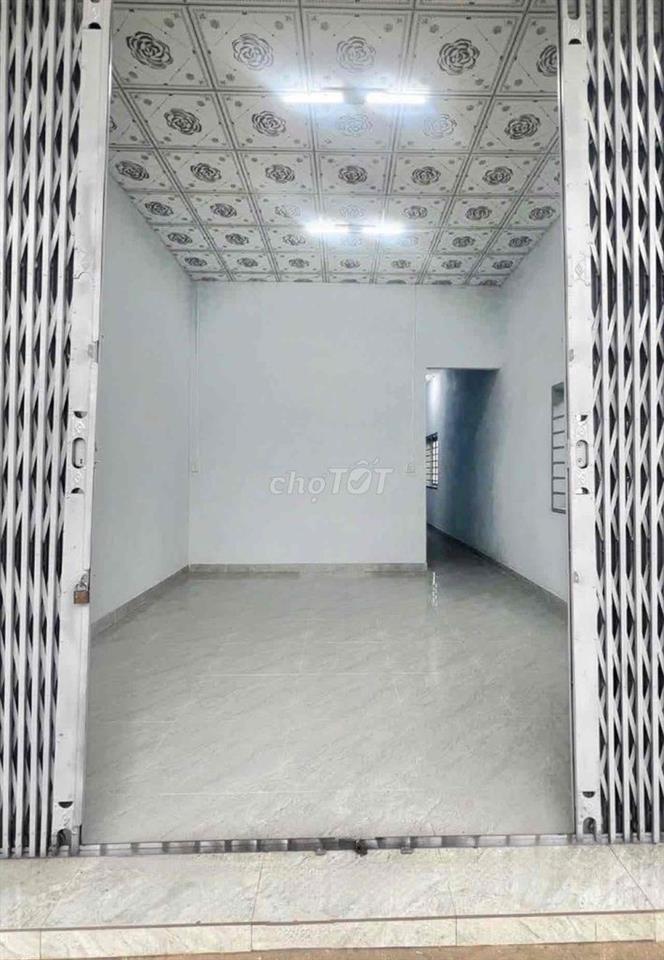 CHÍNH CHỦ