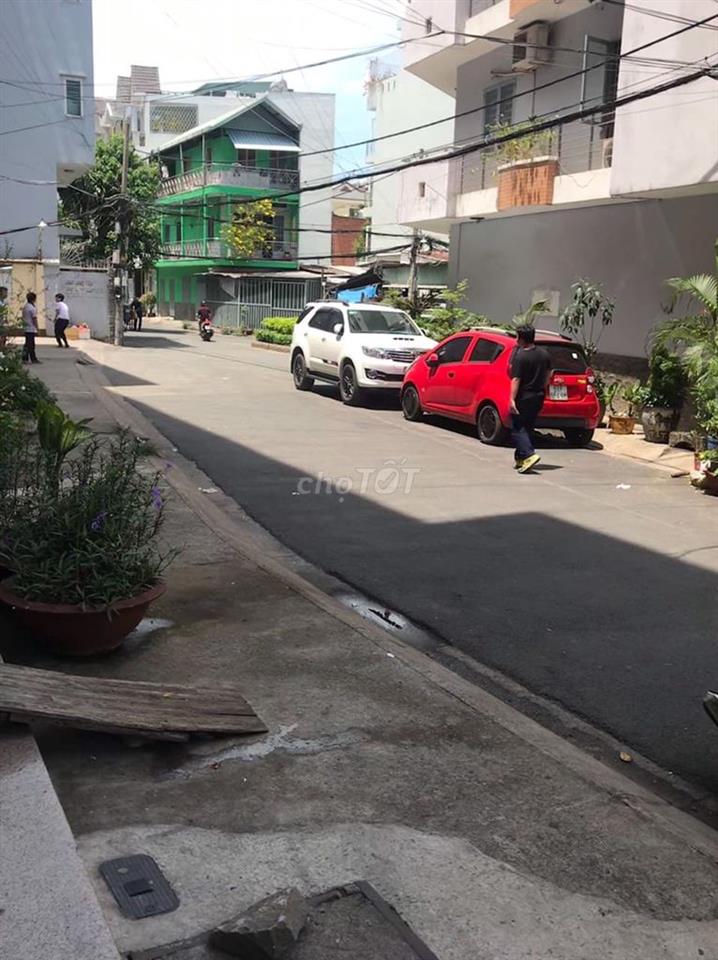 CĂN HỘ CĂN GÓC TẦNG TRỆT CHUNG CƯ LÊ TRỰC CHO THUÊ