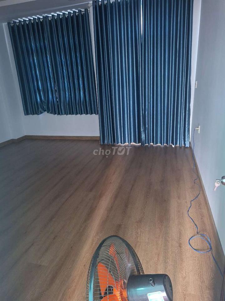 NHÀ BÁN 1/ DƯƠNG THỊ MƯỜI 5 X 15 : XÂY DỰNG 3LÂU 4PH NGỦ SHR