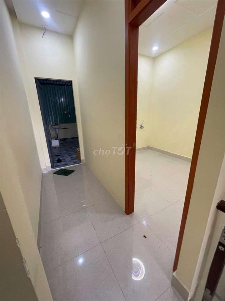 BÁN NHÀ TÔ KÝ/ 2LẦU 6PN, 88M KG lộ giới, sổ hoàn công chính chủ 5Tỷ lẻ